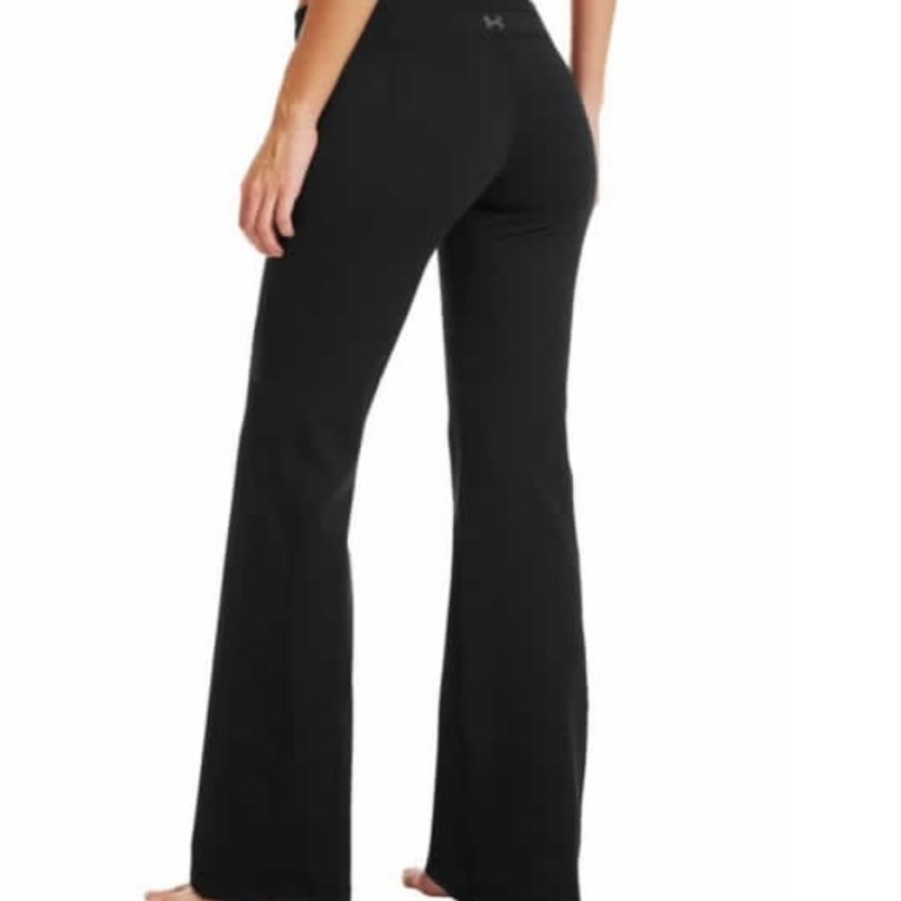 Black under armour yoga pants